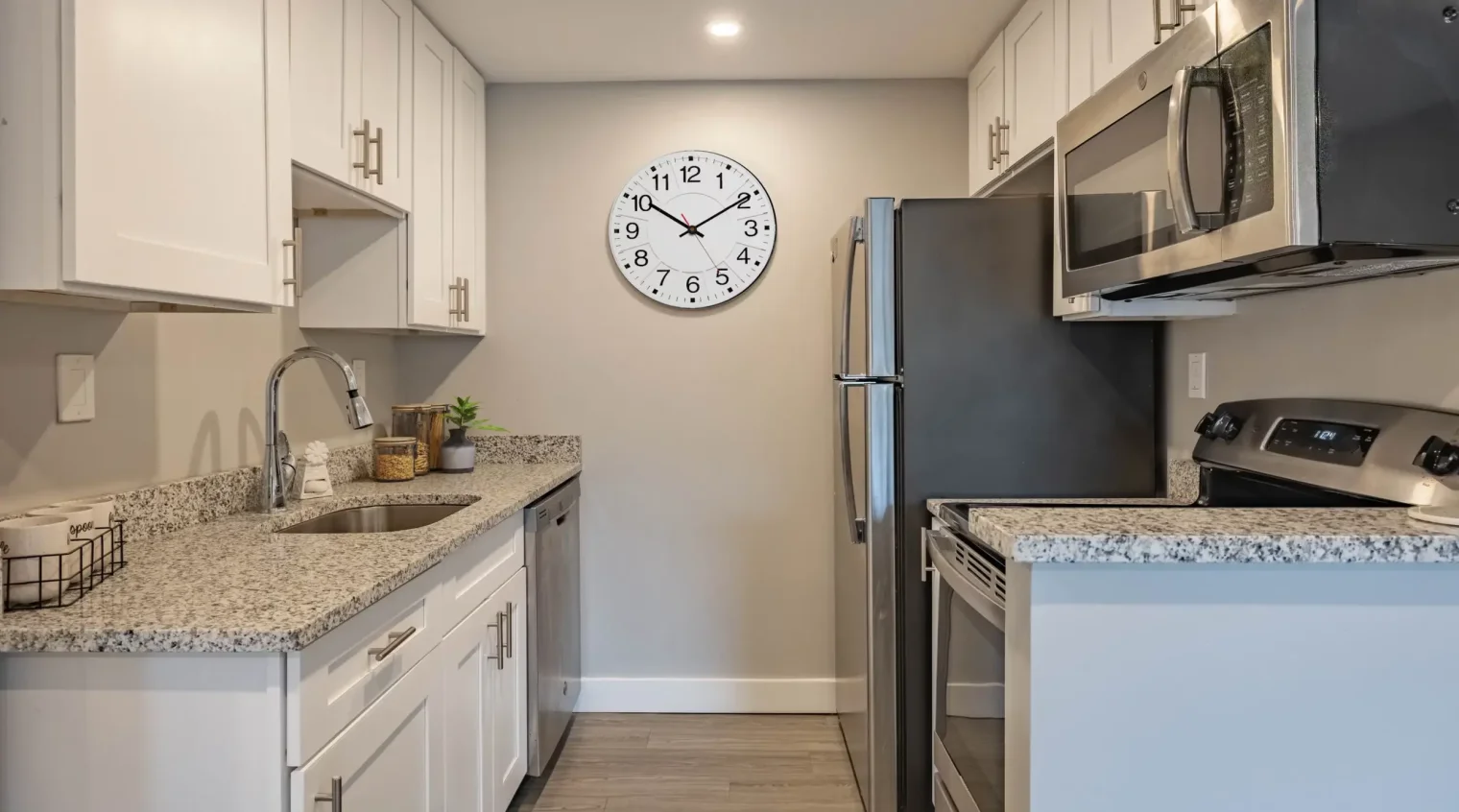 highpointeapartments kitchen